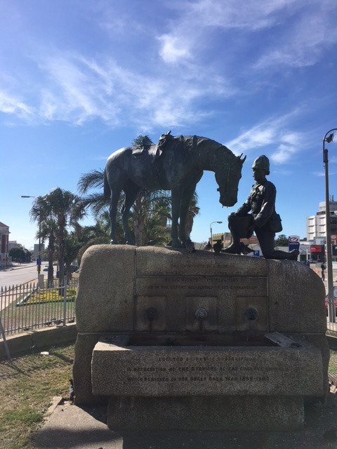 Horse Memorial景点图片