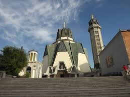 Santuario Madonna Consolatrice Del Carpinello景点图片