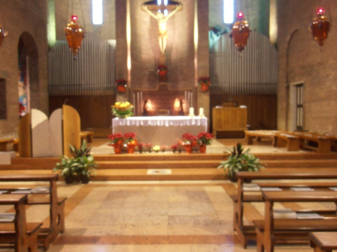 Parrocchia Santa Maria Immacolata di Lourdes-麦斯特必去景点