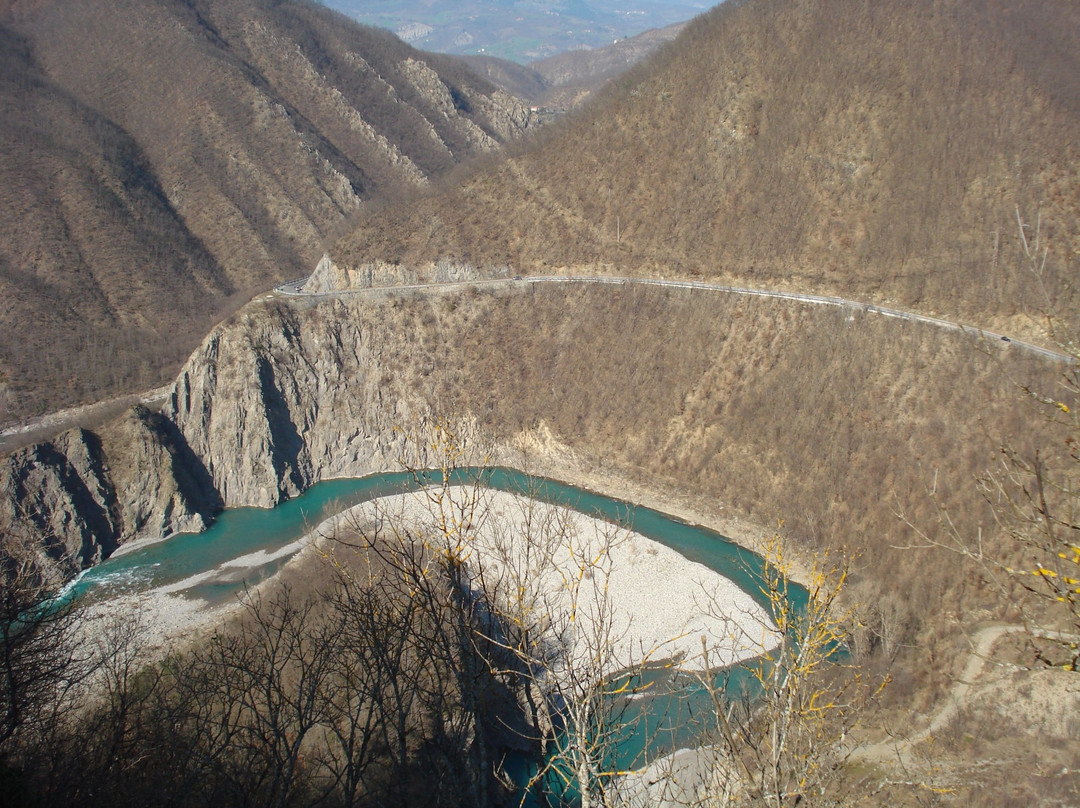 Meandri di San Salvatore-Bobbio必去景点