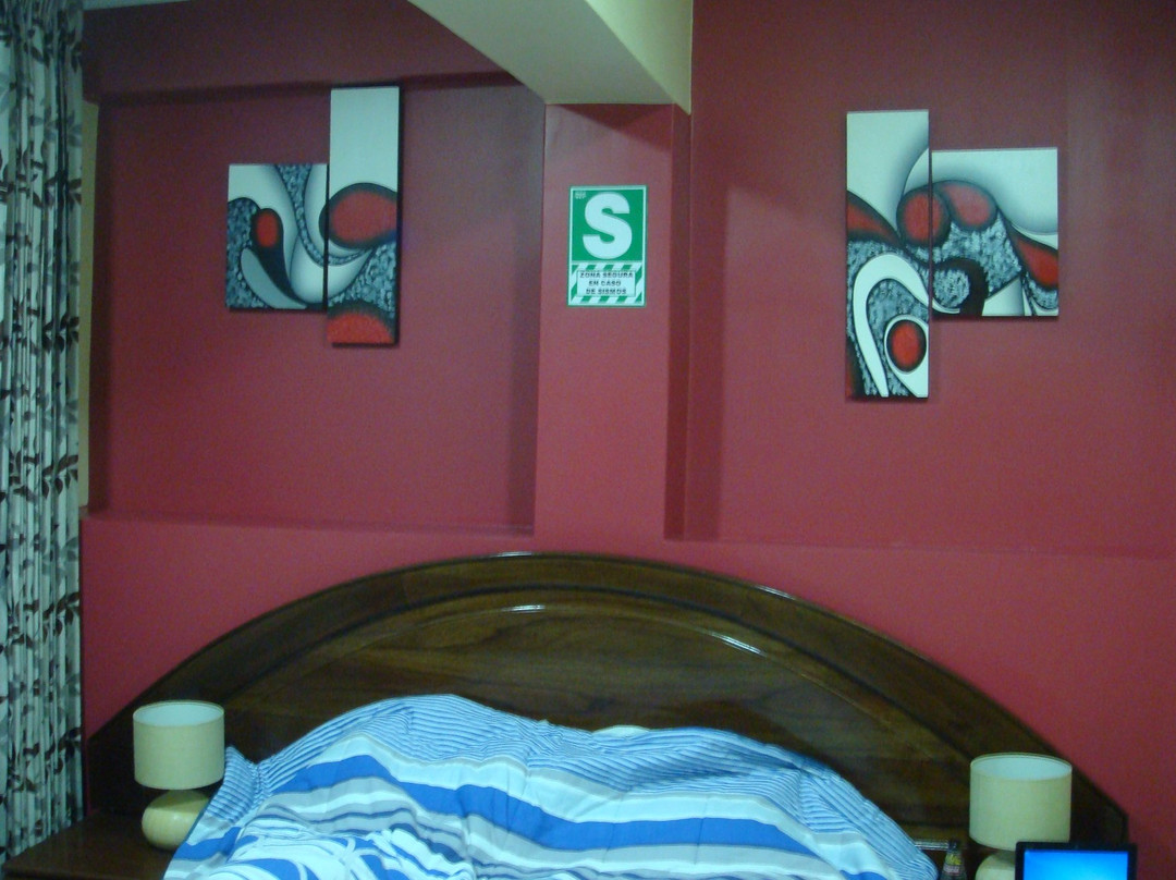 B&V Compania Hotelera主图