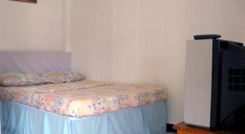 Ladaga Inn Hotel主图