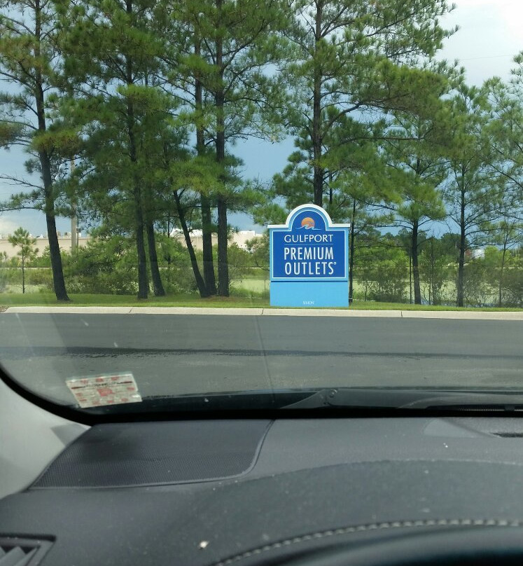 Gulfport Premium Outlets景点图片