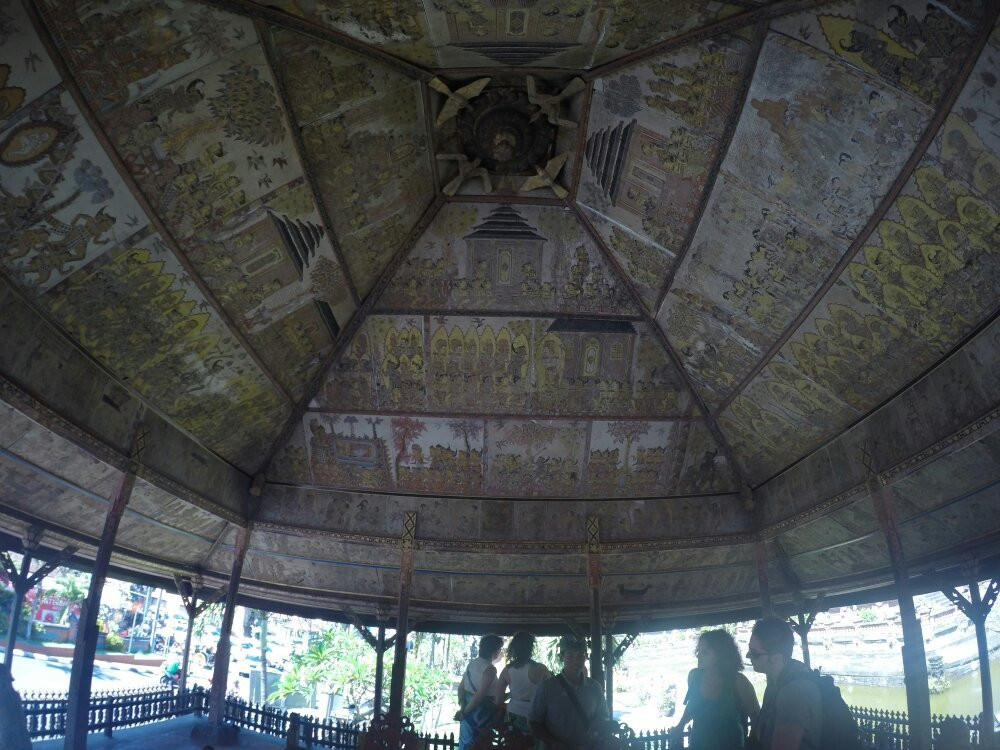 西马兰普拉宫殿-Semarapura必去景点