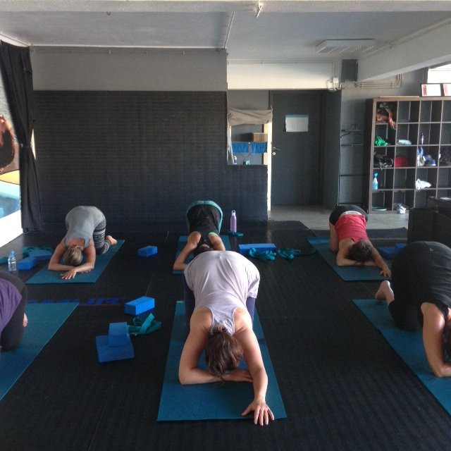 Five Deep Breaths Yoga景点图片