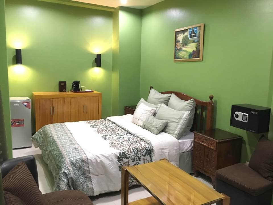 Diamond Hotel & Resto主图