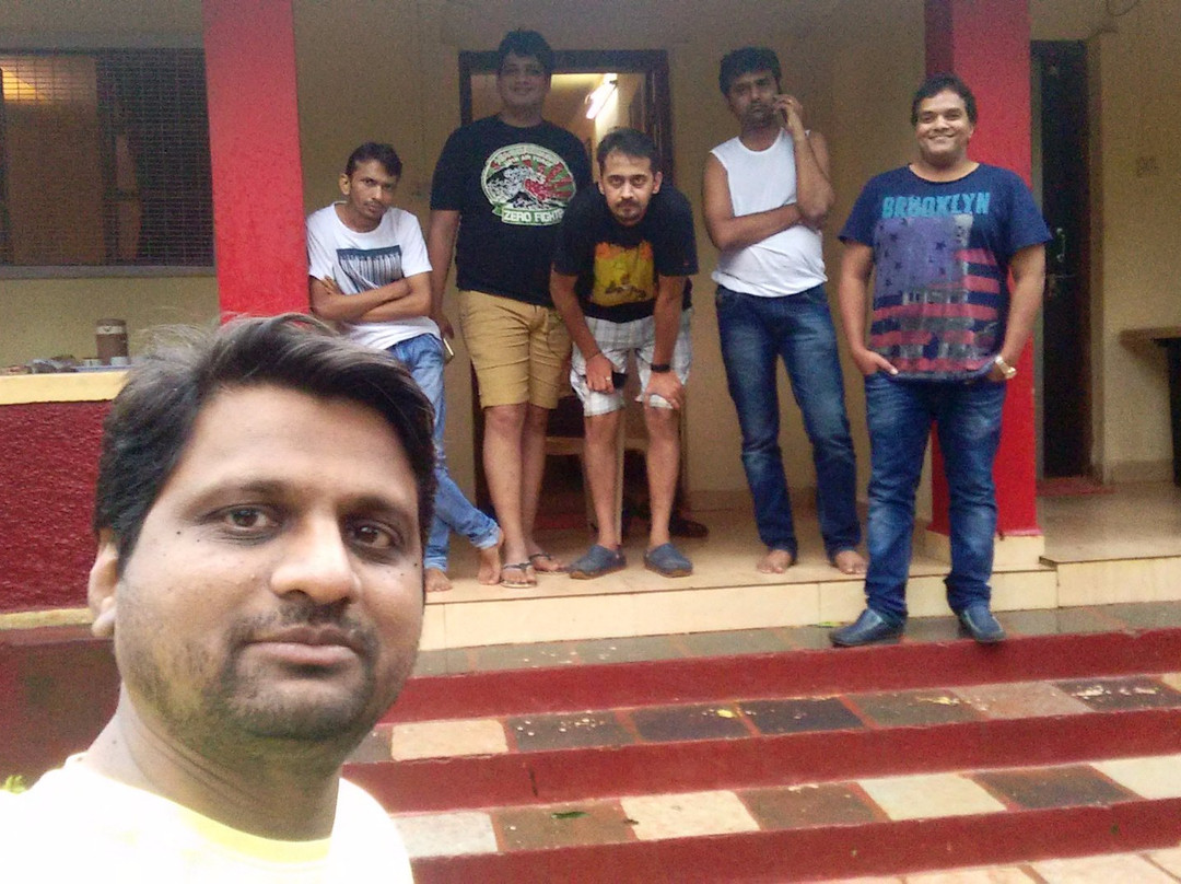 Girivihar Hotel主图