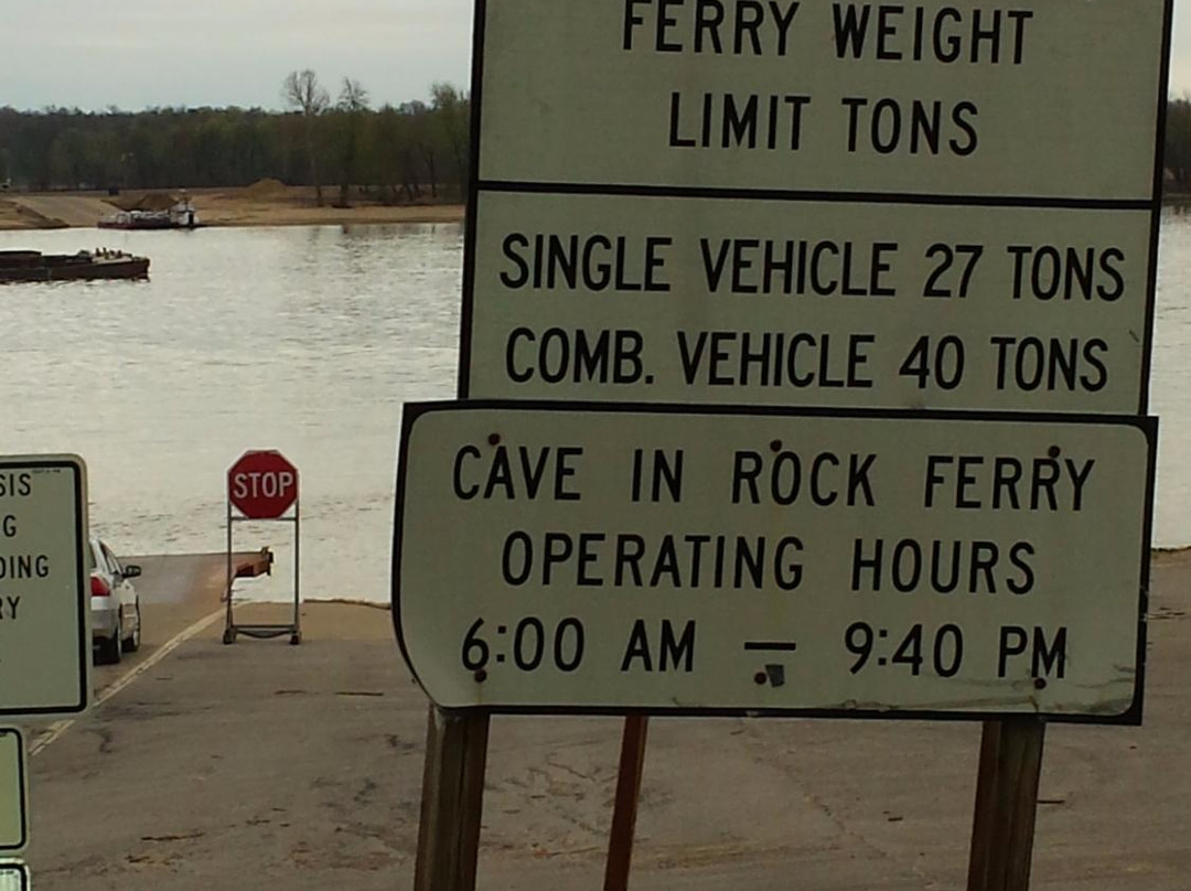 Cave in Rock Ferry景点图片