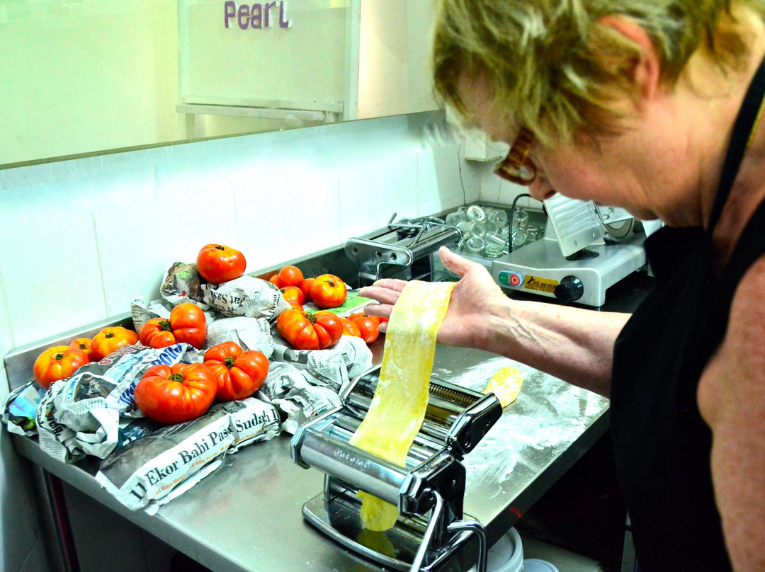 French Cooking Class at Pearl-勒吉安必去景点