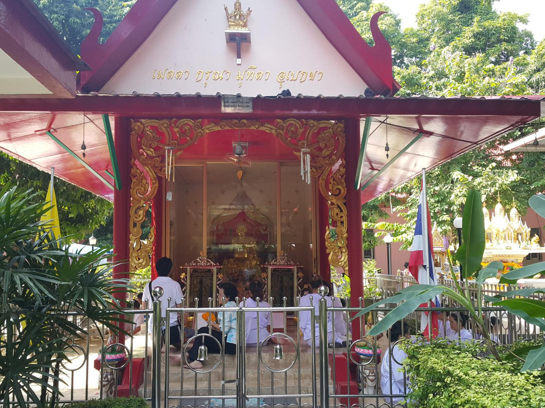 Wat Ampawan-蓬武里必去景点