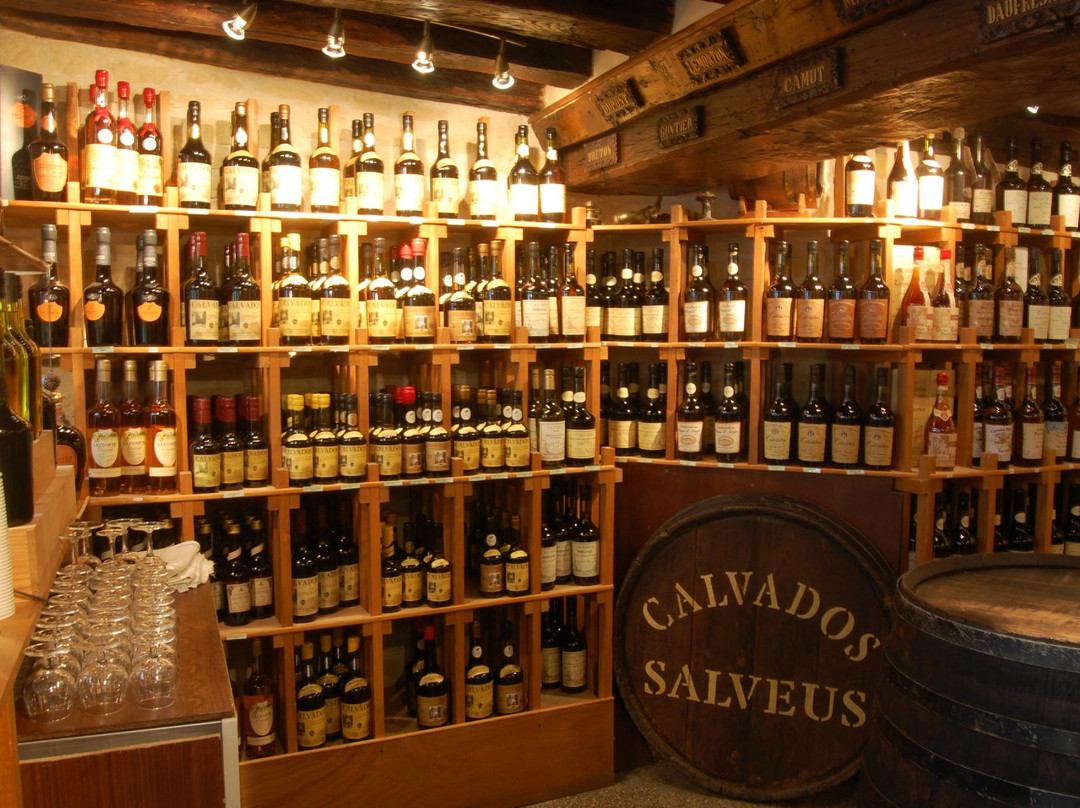 Compagnie des Calvados La Cave Honfleuraise-翁弗勒尔必去景点