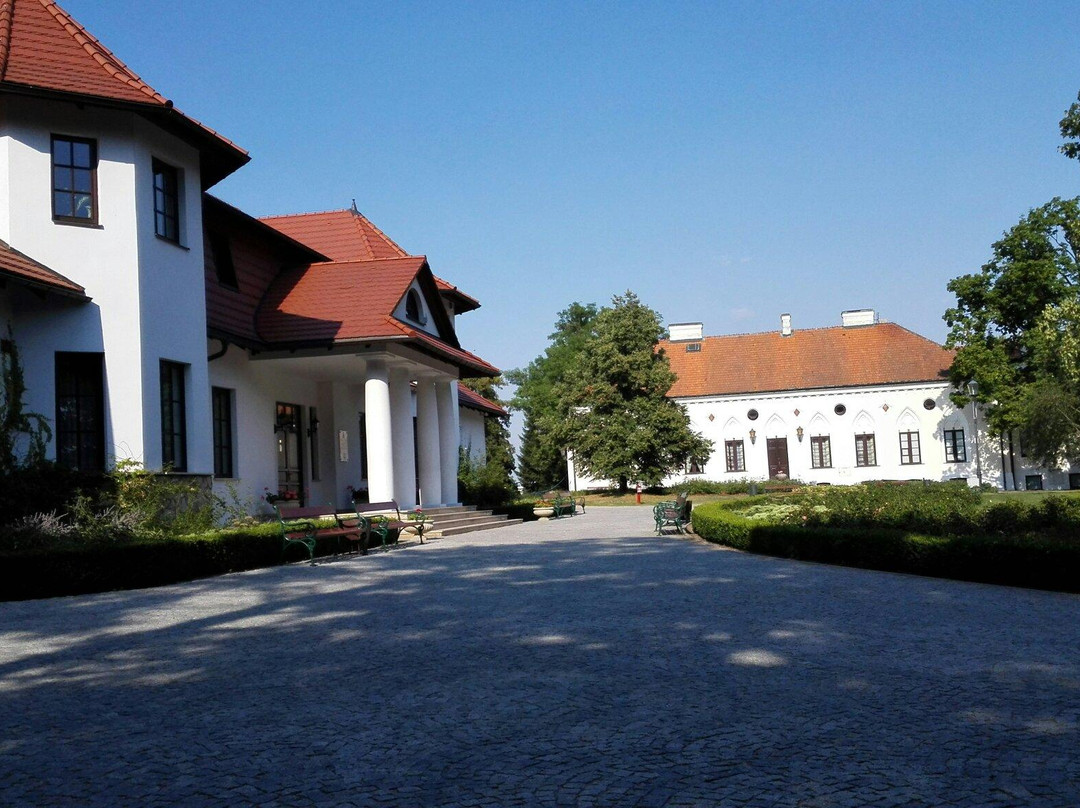 Romanticism Epoch Museum景点图片