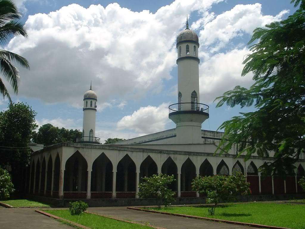 Dhaka University Central Mosque景点图片