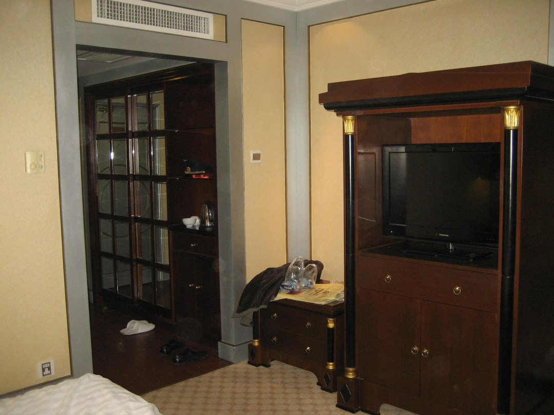 正明锦江大酒店主图