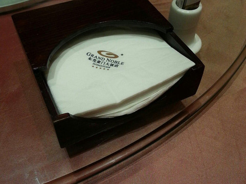 东莞豪门大饭店主图