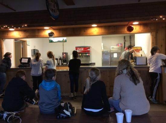 Rocket Ice Skating Rink-Bolingbrook必去景点