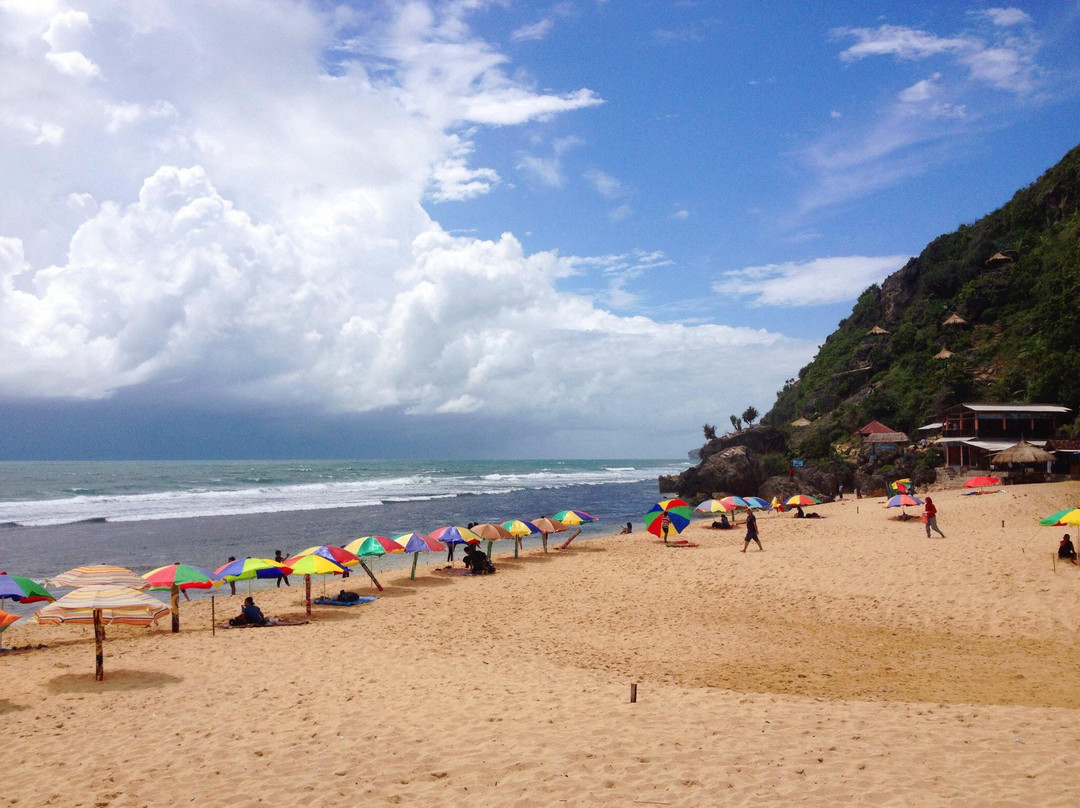 Pok Tunggal Beach-基杜尔山必去景点