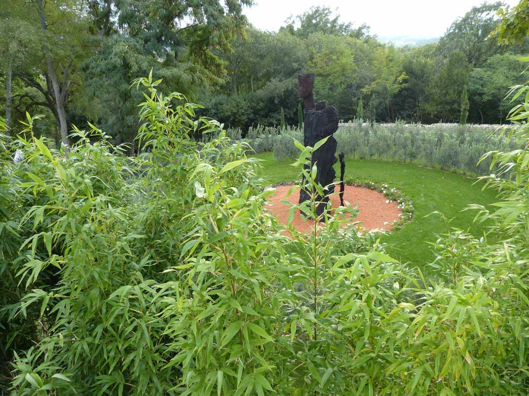 Le Jardin Des Oules-Saint-Victor-des-Oules必去景点