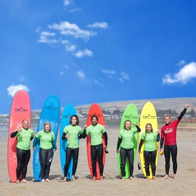 Surf & Sun Surf Lessons景点图片