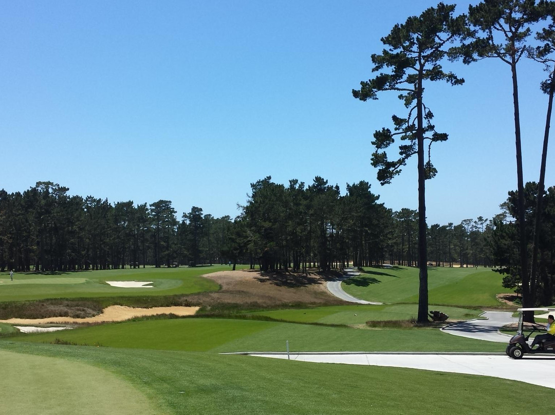 Poppy Hills Golf Course-圆石滩必去景点