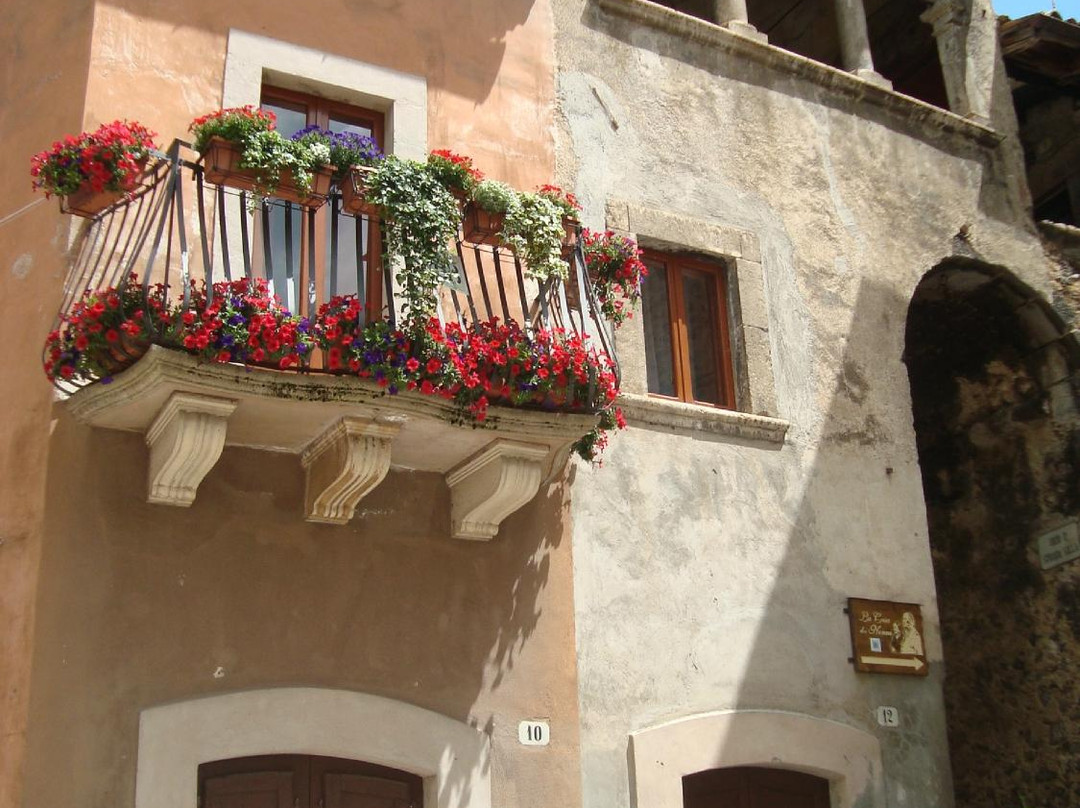 Rocca Pia酒店住宿-La Casa dei Nonni  B&B