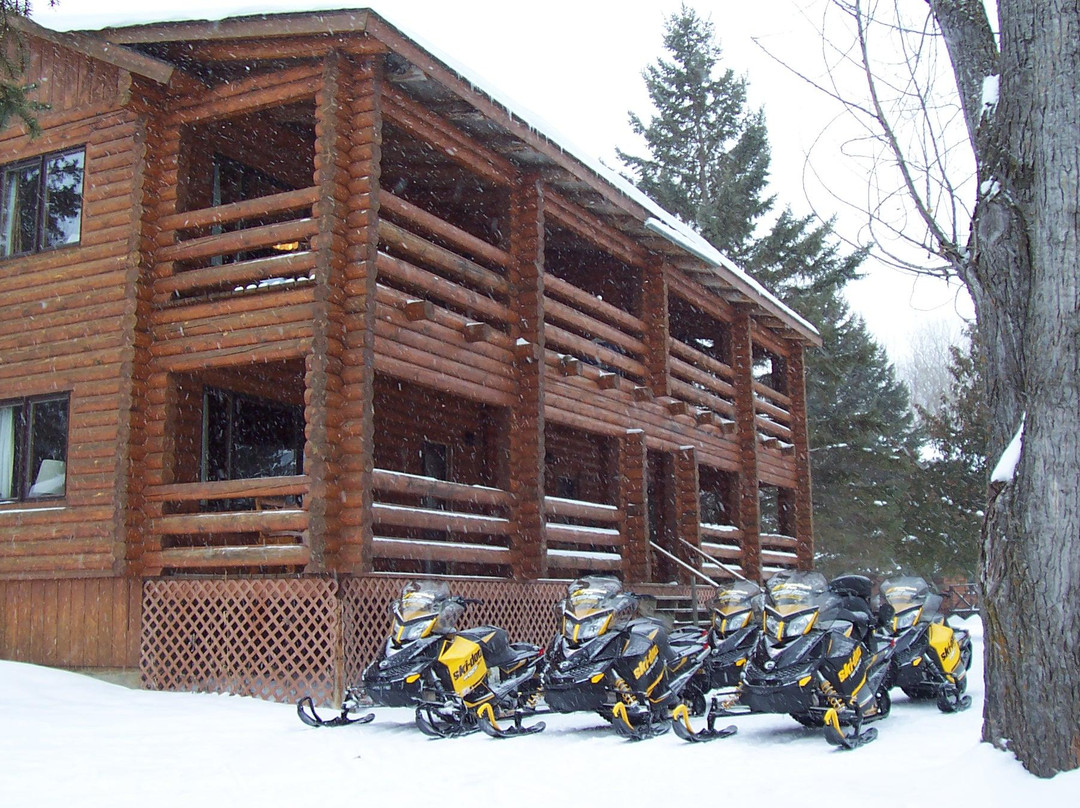 SnowMuch Fun Rentals & Tours-温尼伯必去景点