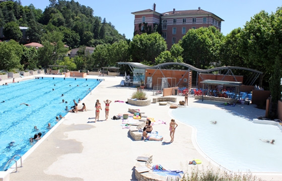 Piscine municipale景点图片