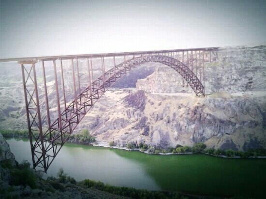 珀赖因桥-特温福尔斯必去景点