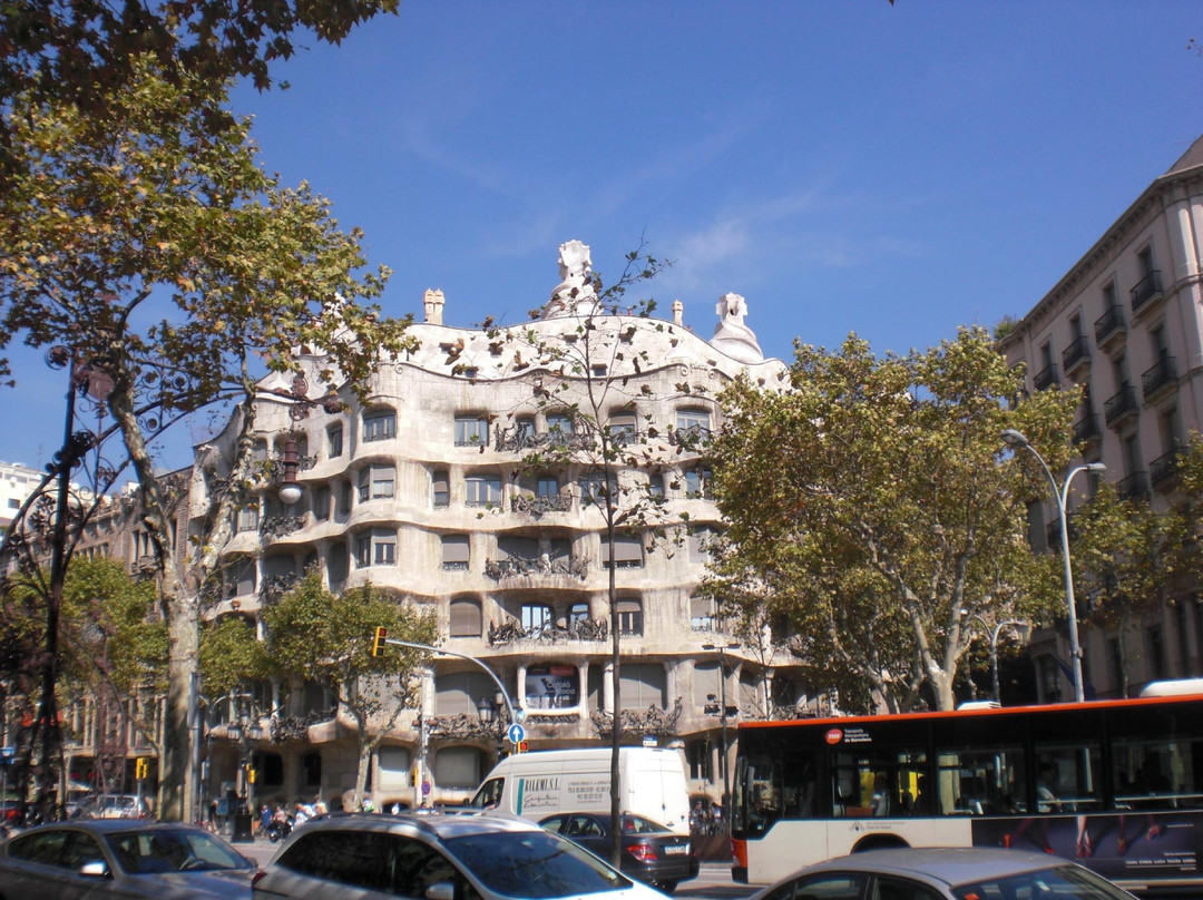 Tour Me Out Barcelona-巴塞罗那必去景点