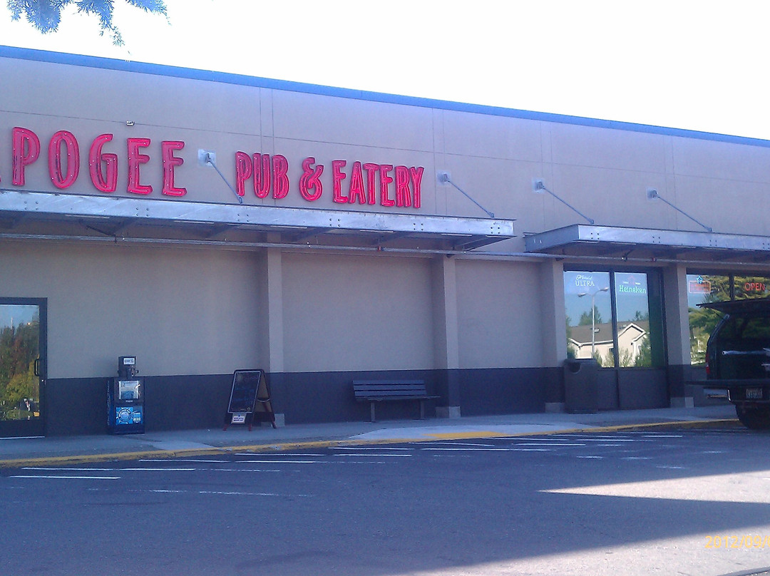 Apogee Pub & Restaurant