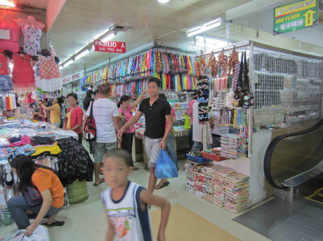 马尼拉市迪菲苏利亚市场-马尼拉必去景点