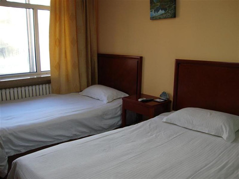 格林豪泰哈尔滨火车站快捷酒店主图