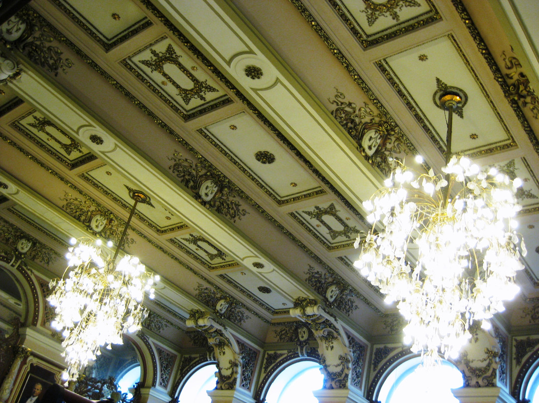 耶里斯夫斯基食品店-莫斯科必去景点