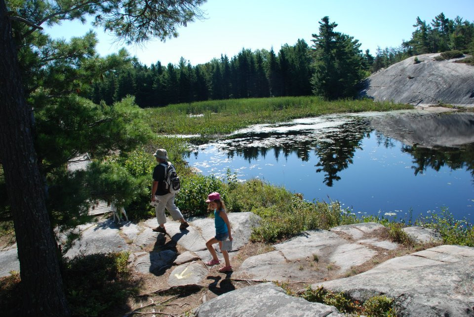 Grundy Lake Provincial Park景点图片