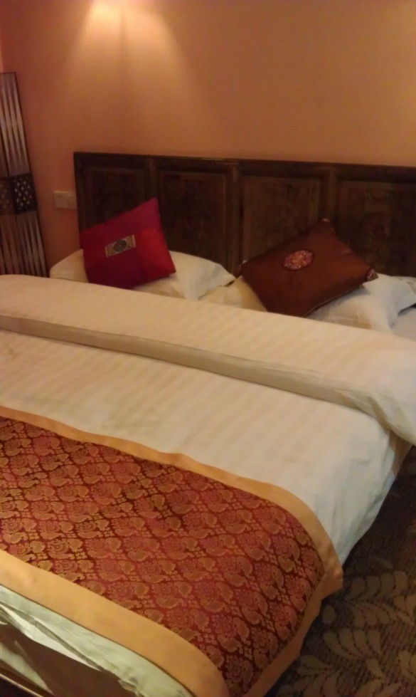 丽江阳光纳里连锁客栈水灵居别墅酒店和家院-客卧