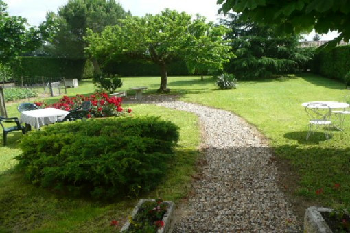 Chateau Galot la Chapelle Saint EMILION主图