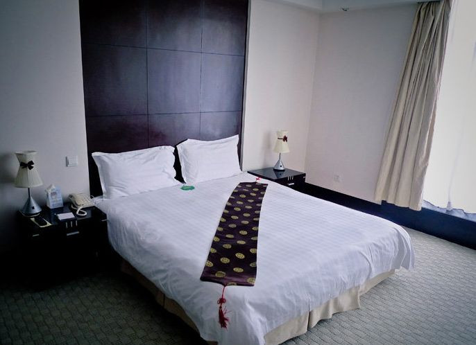 苏宁环球套房饭店主图