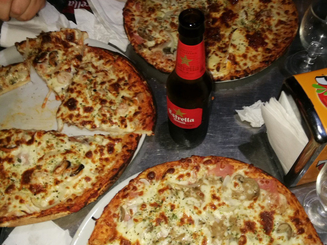 La Sardana Bar Pizzeria