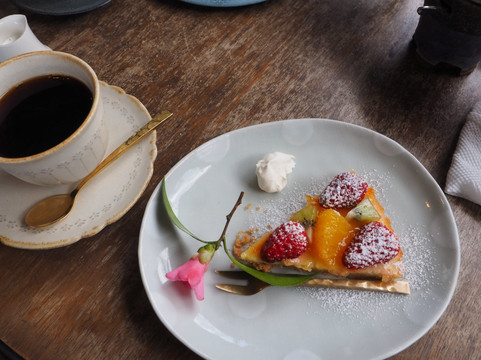 寧　イノセントアートギャラリー＆カフェ 寧