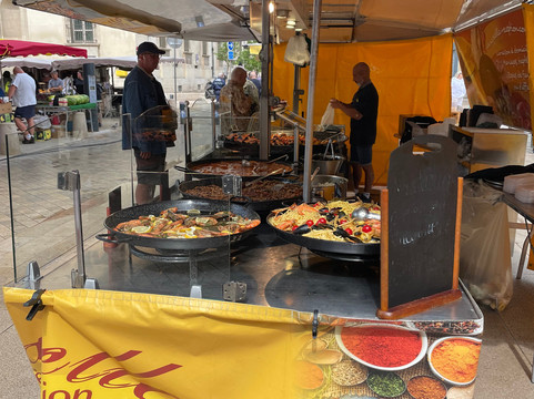 农贸市场-普罗旺斯必去景点