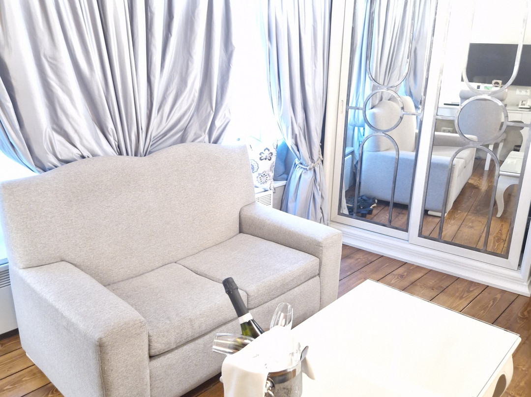 斯罗斯尔酒店主图