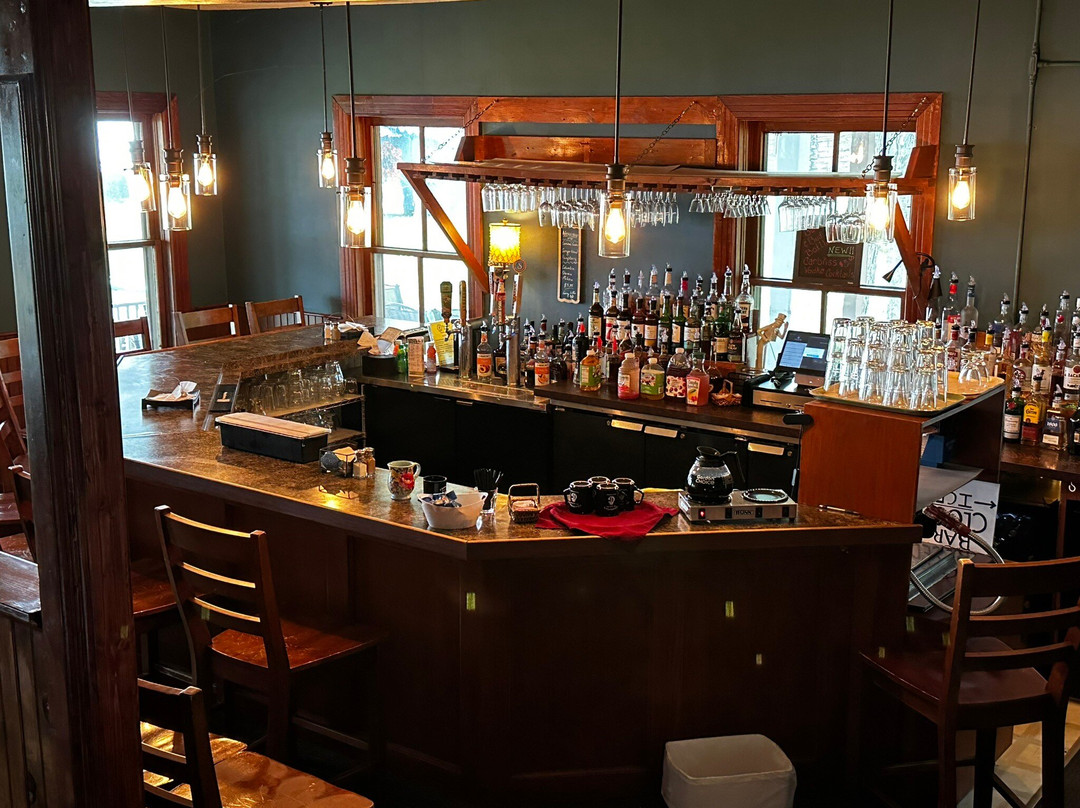 Chamberlin's Ole Forest Inn主图