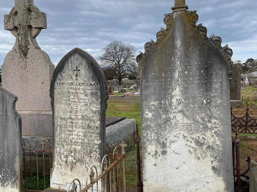 Sale Public Cemetery-塞尔必去景点