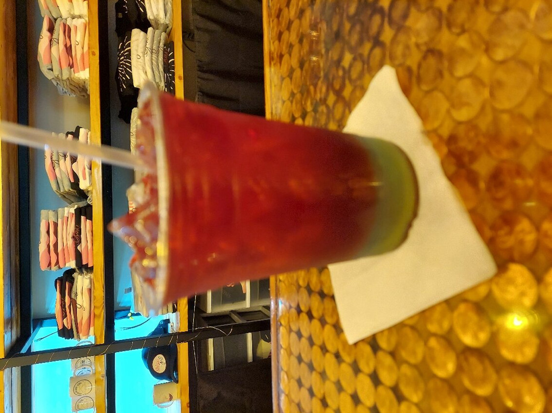 Shine Girl-塞维尔维尔必去景点