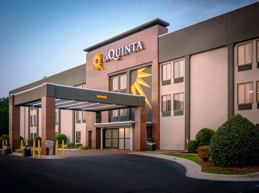La Quinta Inn by Wyndham Fayetteville I-95主图