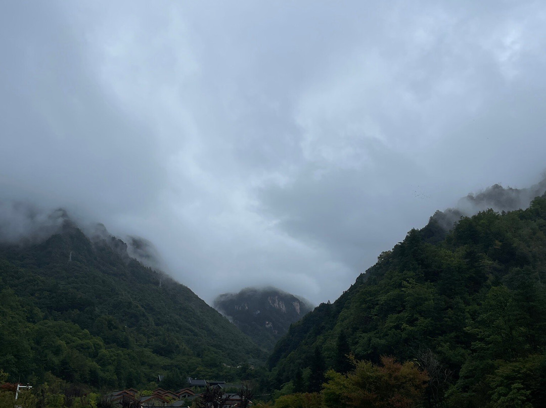 神农架皇冠假日酒店主图