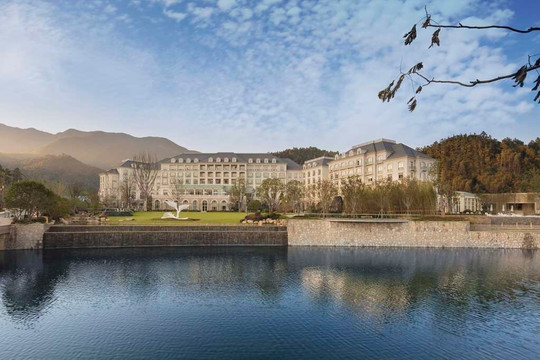 杭州鸬鸟新湖希尔顿花园酒店主图