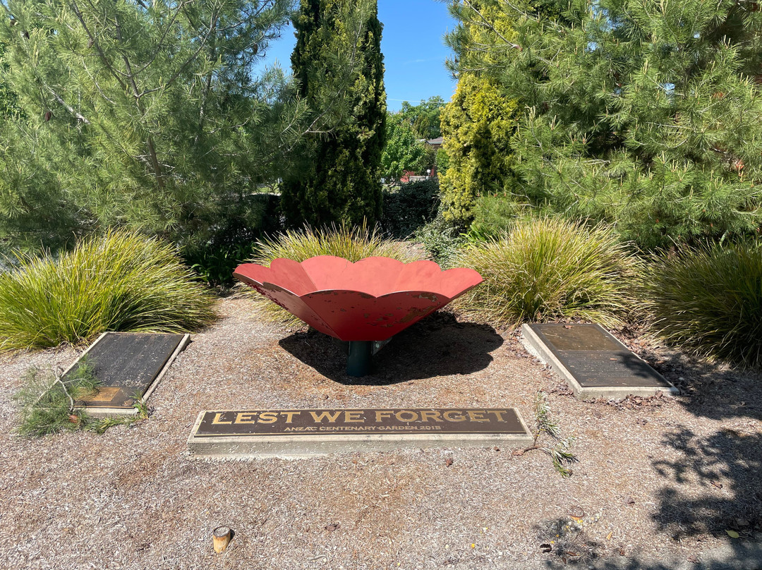 Memorial Garden Reserve-Corryong必去景点