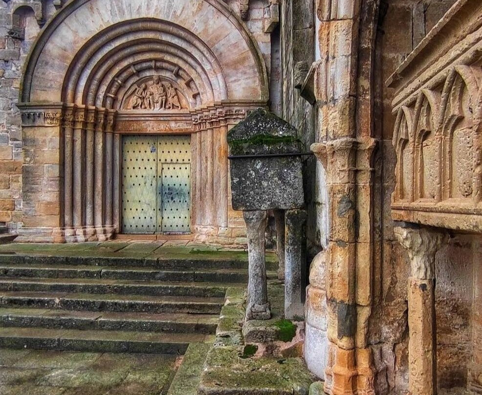 Monastery of Santa Maria de Vallbona景点图片