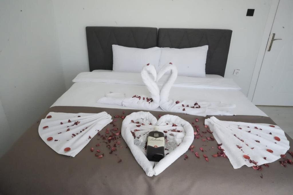 Ronesans Hotel